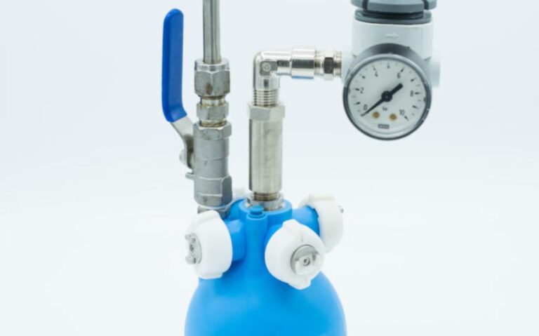 DISPI Cooling systems with pneumatic sphere