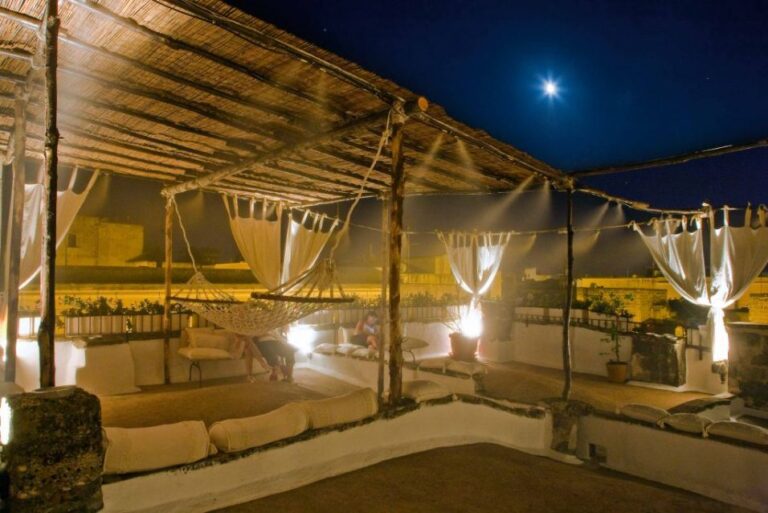 locale esterno nebulizzato